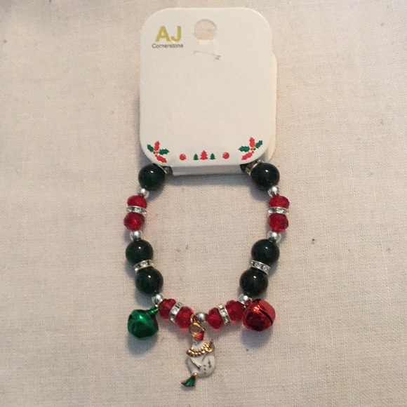 ⛄️ NWT Just So Amazing Snowman Rhinestone Elastic Bracelet Closet Must Have⛄️ - Picture 1 of 9